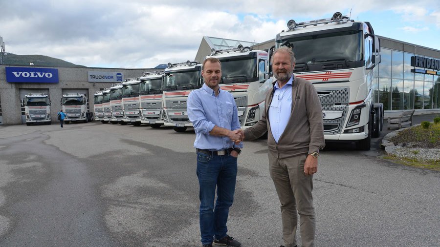 Den største leveringen av Volvo FH16 750 i Norge