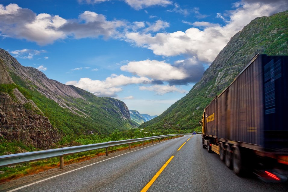 Lastebiltrafikken aukar – stikk imot målsettinga i Nasjonal transportplan