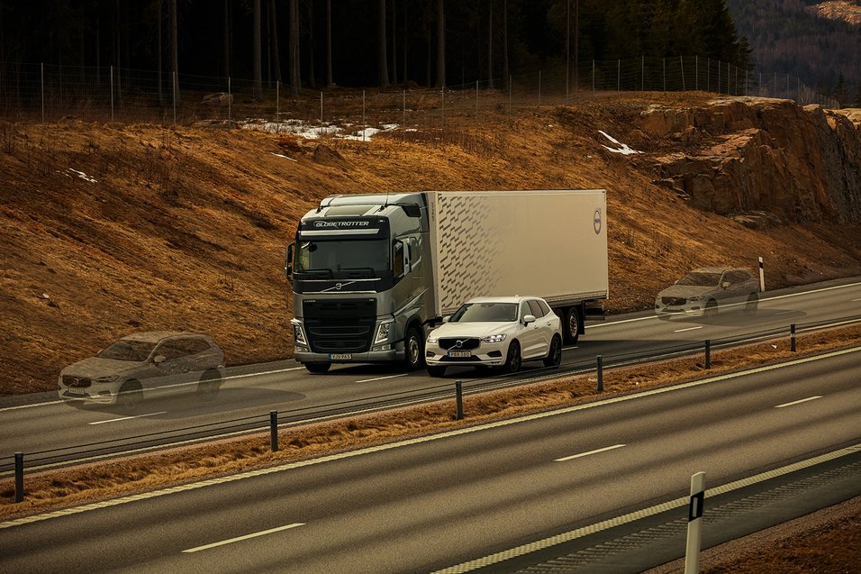 Volvo Trucks’ nye sjåførassistentsystemer løfter sikkerheten opp på et nytt nivå