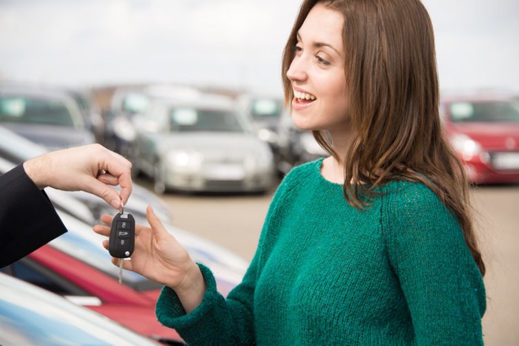 Høringsforslag om eierskifte av bil og bruk av salgsmelding på papir – foreslår personlig oppmøte for å hindre svindel